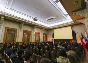 Seminario internacional 2019: resiliencia de sistemas críticos, política pública, costo político y económico de desastres