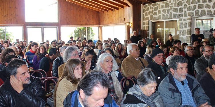 Seminario en Algarrobo: visibilizar, educar y concientizar a la comunidad sobre la costa