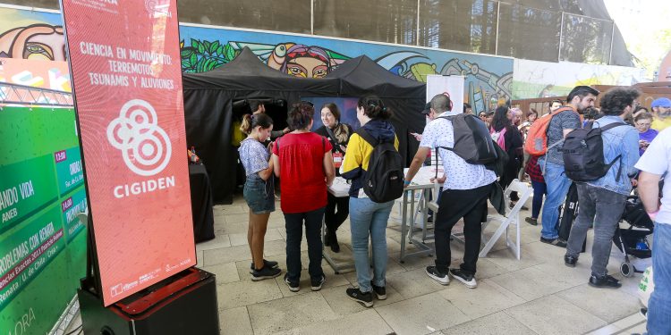 CIGIDEN fue parte del “Viaje a través de la ciencia” en Festival Eureka de Explora Conicyt