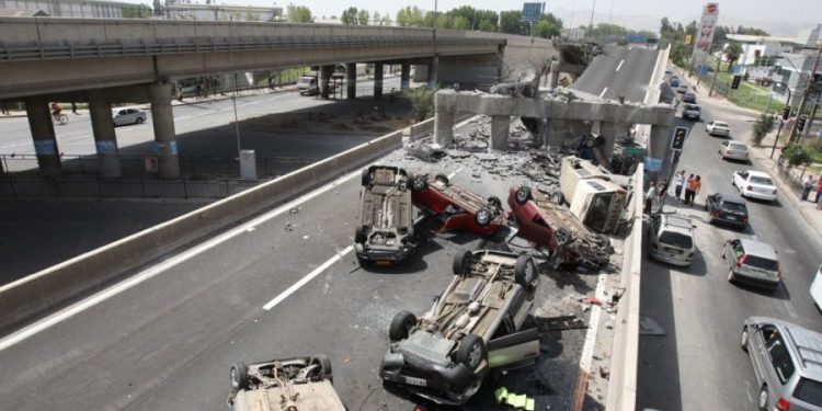 27F: debemos dejar de “construir” desastres en Chile