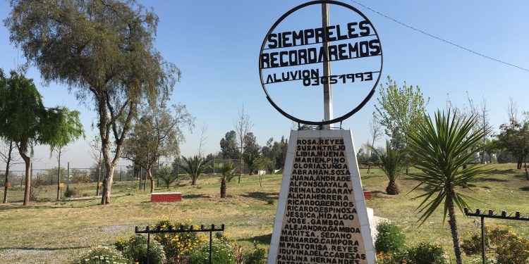 Proyecto de investigación explora la memoria local del aluvión que afectó la Quebrada de Macul en 1993