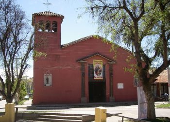 Investigación analizó vulnerabilidad sísmica de estructuras coloniales de tierra reforzadas con elementos tradicionales de madera