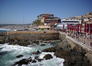 ¿Existe vínculos entre el urbanismo neoliberal y la vulnerabilidad a los desastres socionaturales en ciudades como Cartagena?