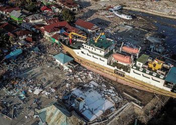 Investigadores CIGIDEN ganan premio al mejor artículo científico en revista internacional de ingeniería costera