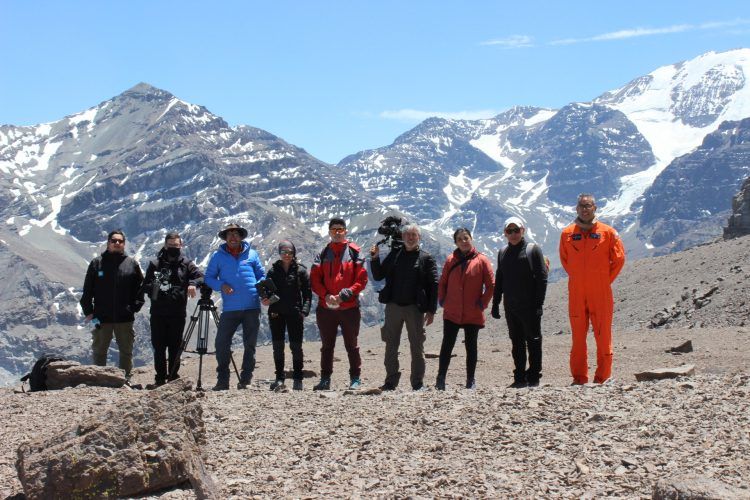 Científicos realizan sobrevuelo para estudiar las multiamenazas en la cuenca del Río Maipo