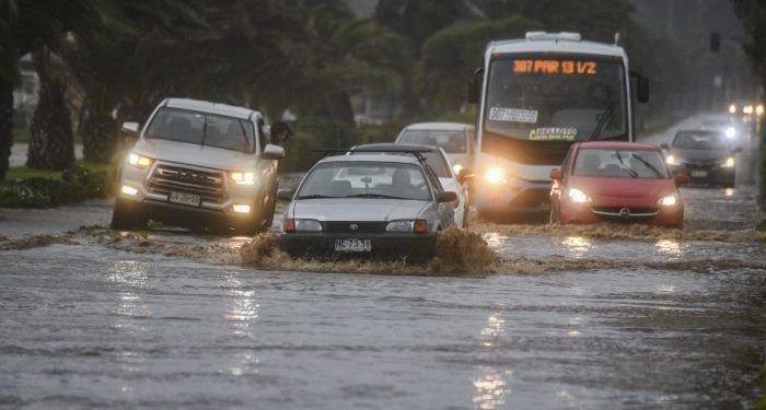 Jorge Gironás: “El último sistema frontal significa cierto alivio a las presiones hídricas pero no es el fin del déficit de lluvias».