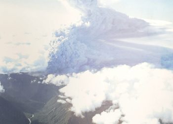 Llega a Concepción muestra de gigantografías de los principales desastres ocurridos en últimos 30 años en Chile