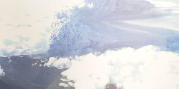 Llega a Concepción muestra de gigantografías de los principales desastres ocurridos en últimos 30 años en Chile