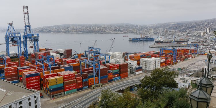 Cambio climático, marejadas y aumento del nivel de mar impactarán en la infraestructura portuaria en las próximas décadas