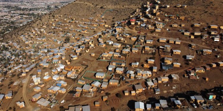 Estudio elaborado por TECHO Chile y CIGIDEN revela que el 93% de los campamentos está expuesto a amenazas de origen natural