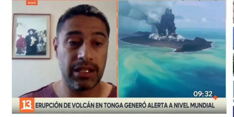 T13 | Entrevista al Dr. Felipe Aguilera en el noticiero Teletrece a la Hora
