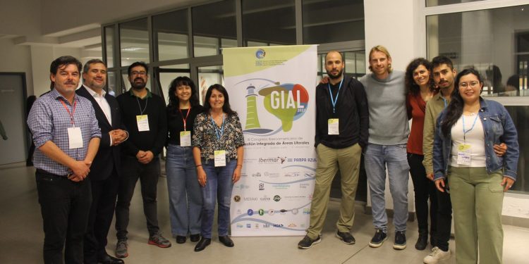 Científicos de CIGIDEN participan en el III Congreso Iberoamericano de Gestión Integrada de Áreas Litorales