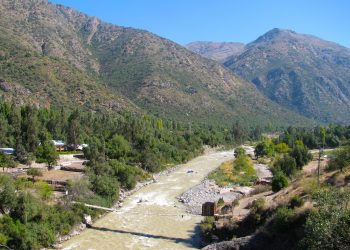 Lanzan nueva aplicación para monitoreo de riesgos e impactos ambientales en la cuenca del Río Maipo 