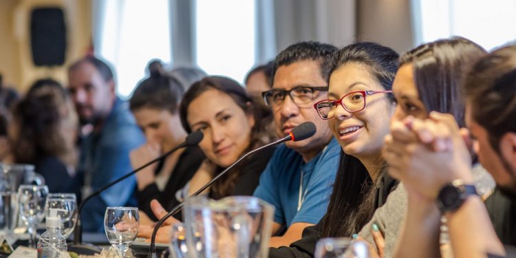 Meteoróloga de CIGIDEN participó en taller sobre cambio climático y salud