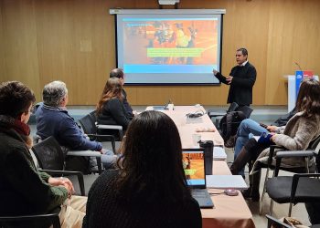 Investigador CIGIDEN Rodrigo Ramírez participa en Mesa Técnica sobre información para tsunami, convocada por SENAPRED