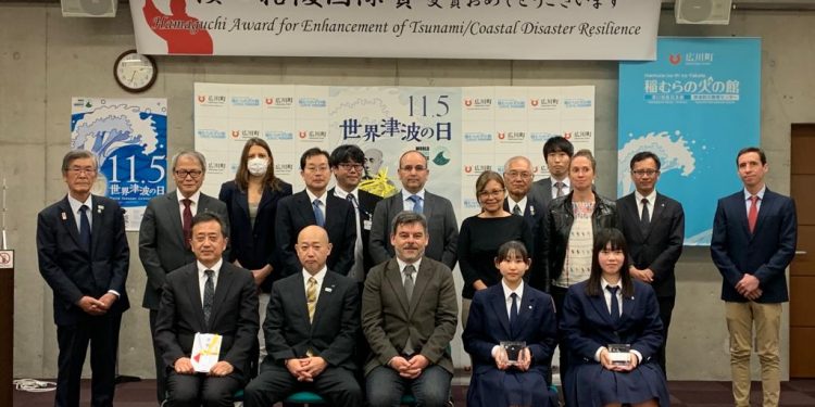 CIGIDEN recibe premio internacional por su contribución para la resiliencia ante tsunamis y desastres costeros