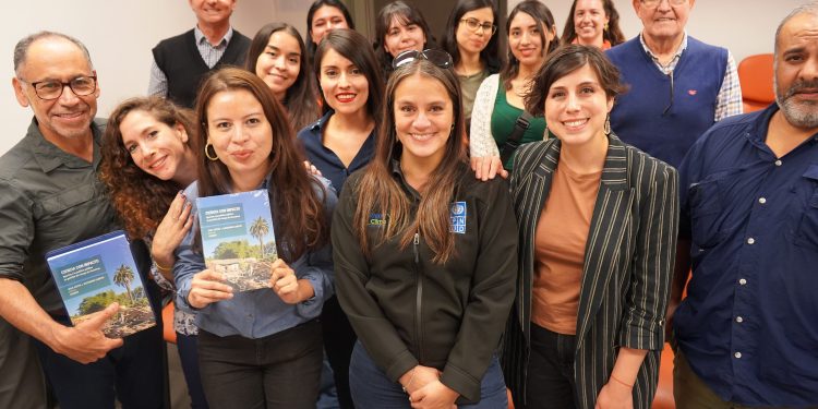 CIGIDEN presenta libro “Ciencia con Impacto” en Antofagasta