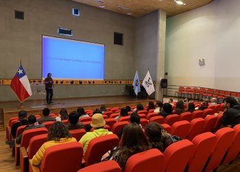 Presentan el primer mapa multiamenazas para la Cuenca del Río Maipo durante encuentro científico