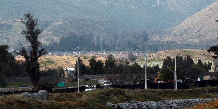 Déficit habitacional y asentamientos irregulares incrementan el riesgo de aluvión en la Quebrada de Macul