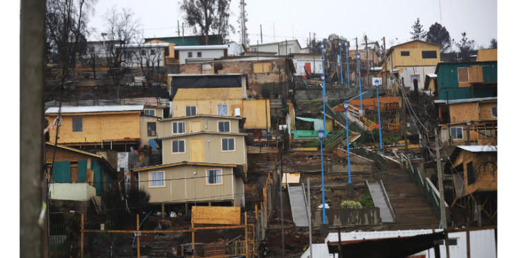 DUNA | Nuevo fenómeno aumenta peligro de derrumbes en cerros de Viña del Mar