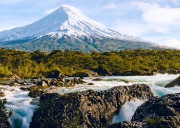 Expertos analizan los desafíos de la gestión hídrica en las XVII Jornadas Francisco Javier Domínguez de la SOCHID